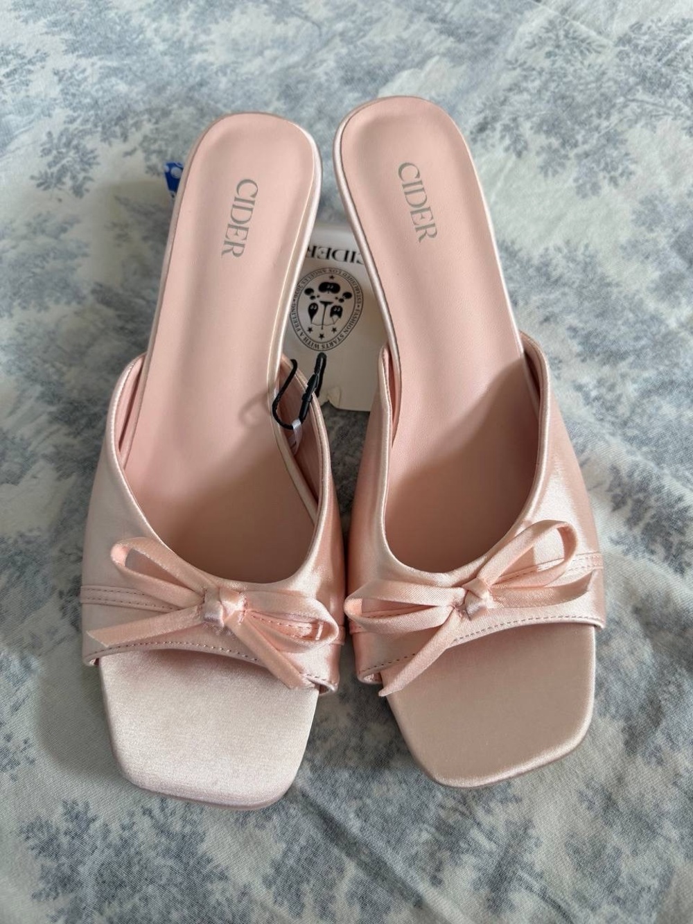 CIDER Women's Pink Satin Bowknot Sandal Heels 39